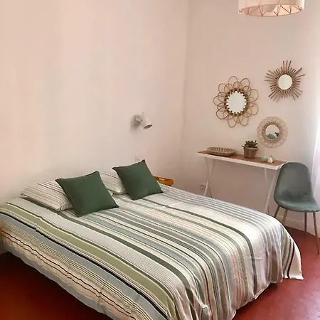 Daire F3 Renove Tout Confort Ajaccio (Corsica)